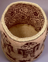 Pat%20Courtney%20Gold%2C%20%3Cb%3E%3Ci%3E%20Cylinder%20Bag%3C%2Fi%3E%3C%2Fb%3E%2C%201999%2C%20hemp%2C%20yarn%2C%20and%20cotton%20string%2C%20Gift%20of%20the%20Native%20American%20Art%20Council%20in%20memory%20of%20Ilse%20and%20Henry%20Jacobson%20and%20Priscilla%20Zingeser%2C%20%26%23169%3B%20artist%20or%20other%20rights%20holder%2C%202000.1